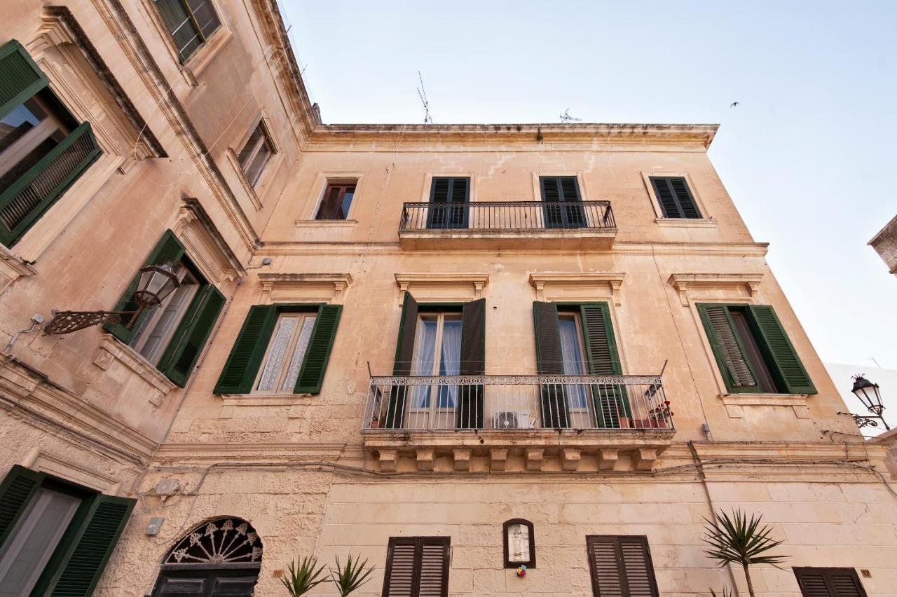 Castriota 19 - Jacuzzi Apartment Sit Lecce Kültér fotó