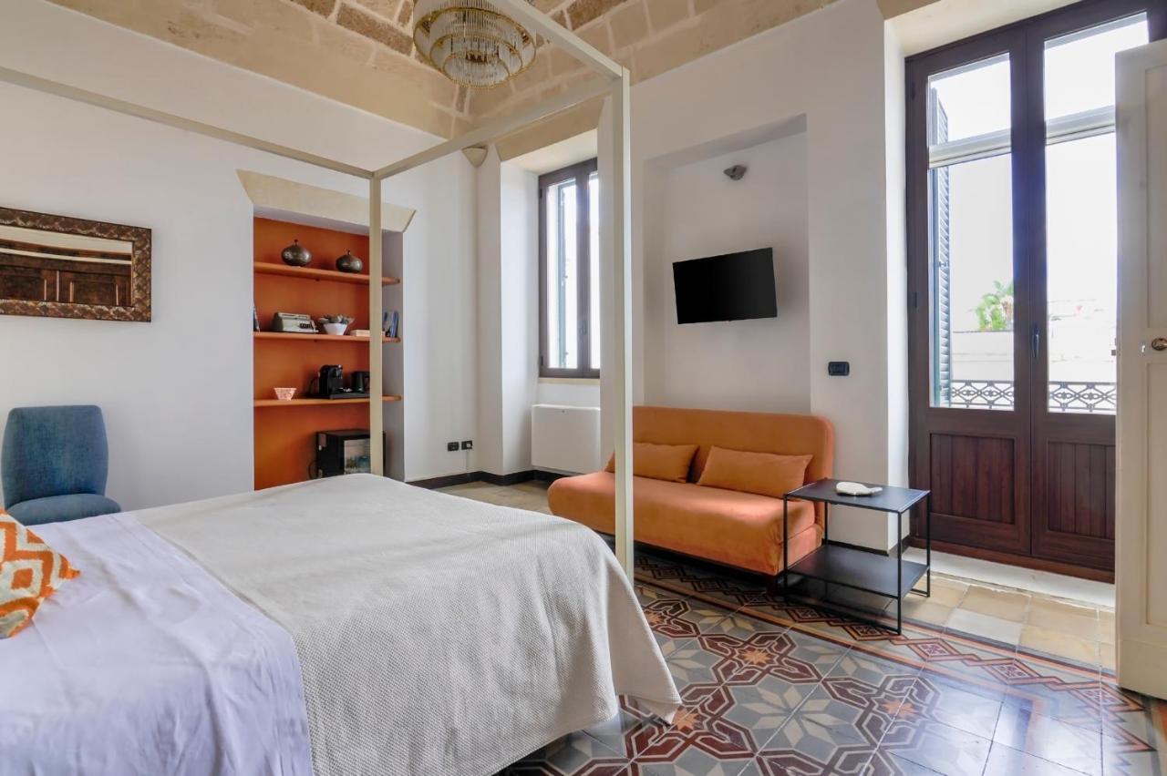 Castriota 19 - Jacuzzi Apartment Sit Lecce Kültér fotó