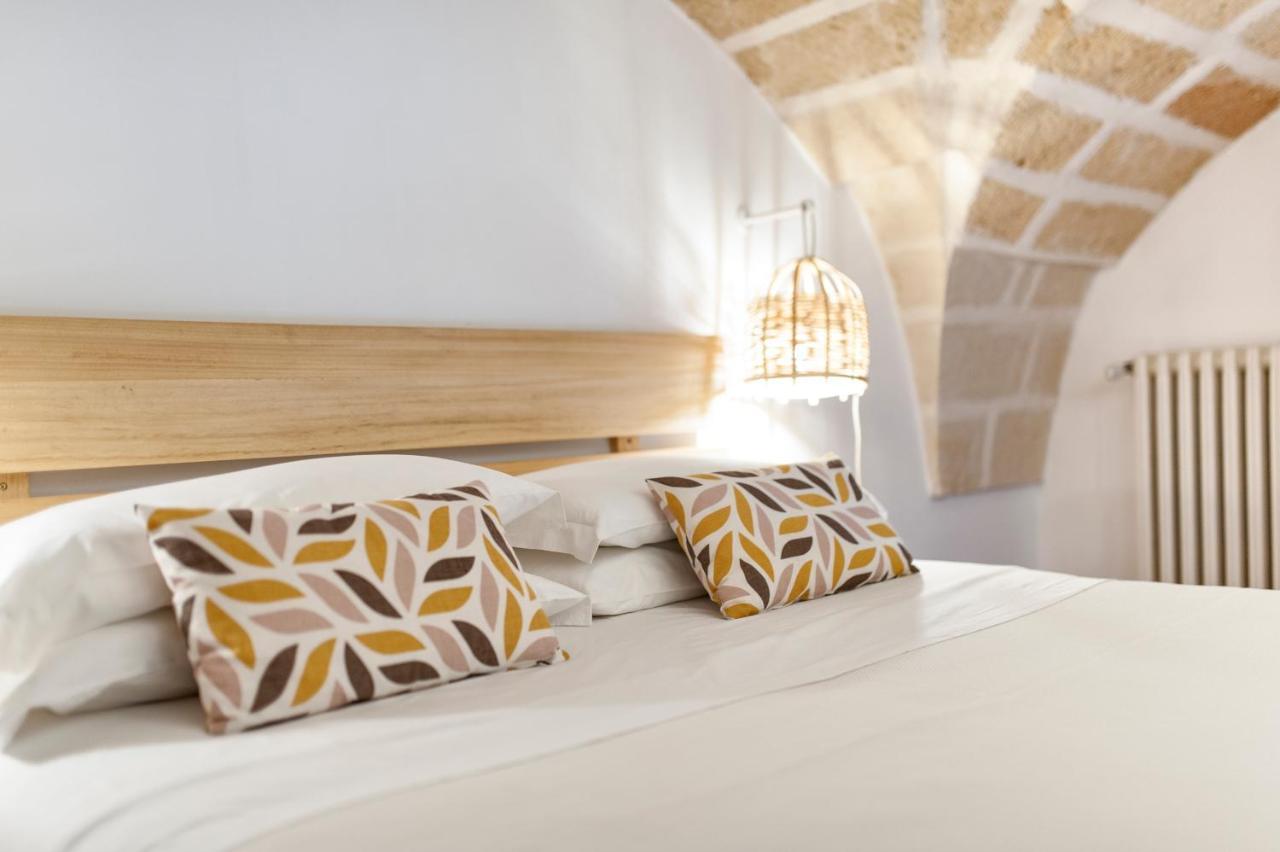 Castriota 19 - Jacuzzi Apartment Sit Lecce Kültér fotó
