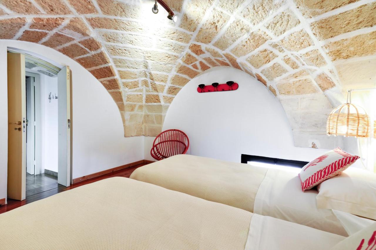 Castriota 19 - Jacuzzi Apartment Sit Lecce Kültér fotó